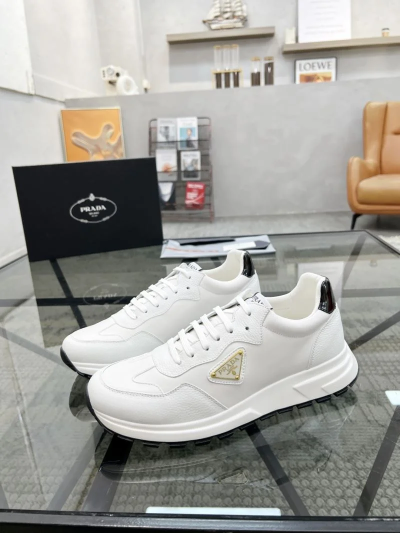 Functional Prada Low Shoes 33830