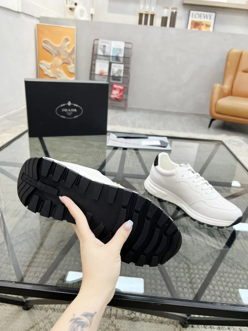 Functional Prada Low Shoes 33830