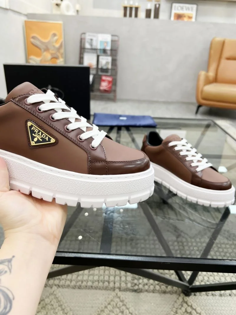 Prada Low Shoes TopPick 33824