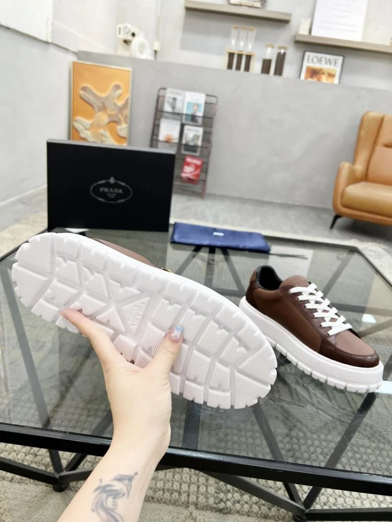 Prada Low Shoes TopPick 33824