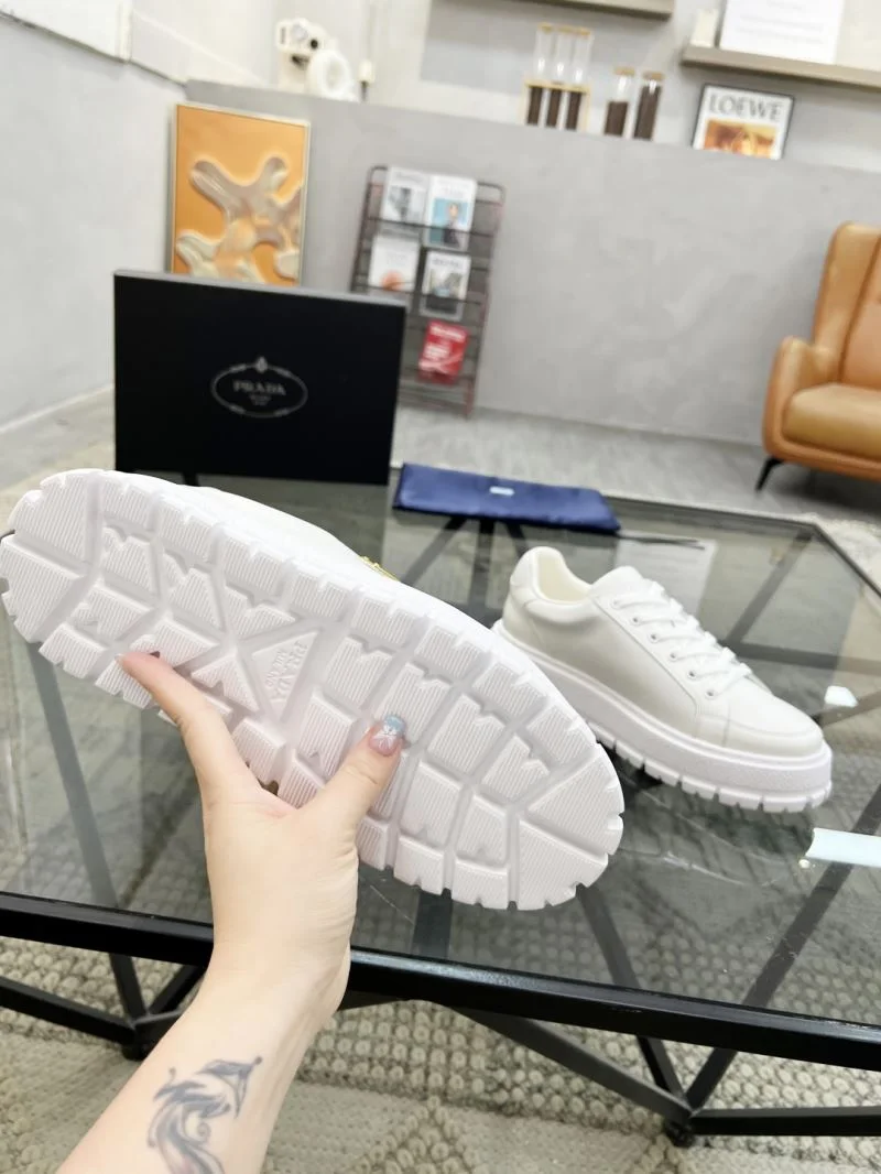 Prada Low Shoes Thermal 33823