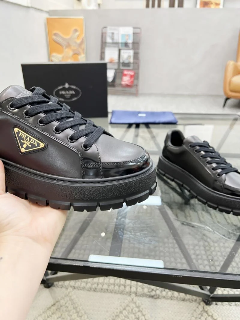 Prada Low Shoes NewStyle 33806