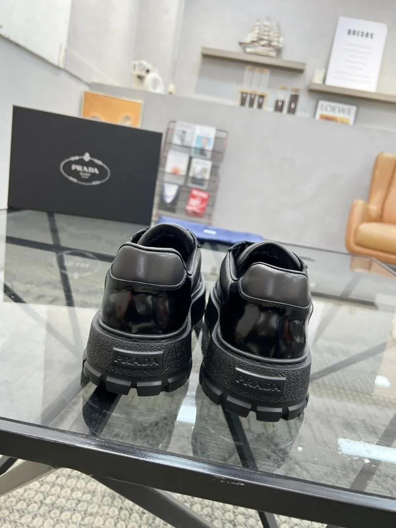 Prada Low Shoes NewStyle 33806