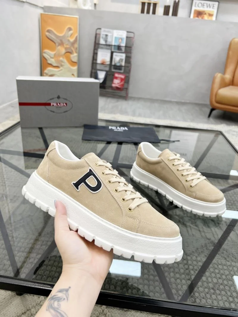 Prada Low Shoes EasyCare 33798