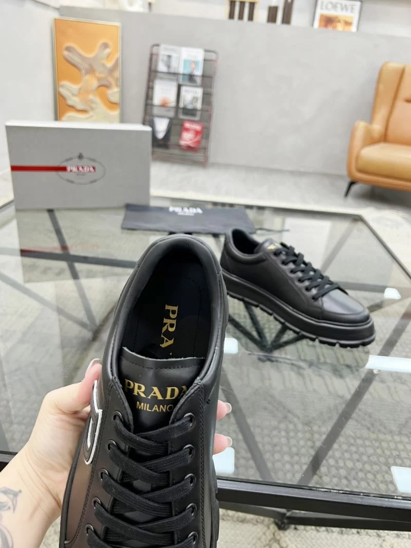 Trendy Prada Low Shoes 33808