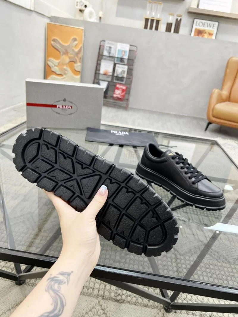 Trendy Prada Low Shoes 33808