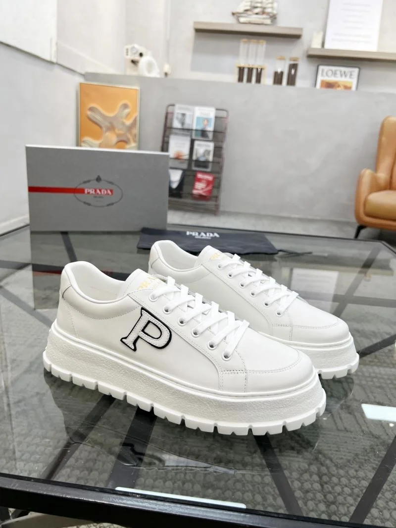 FashionForward Prada Low Shoes 33795