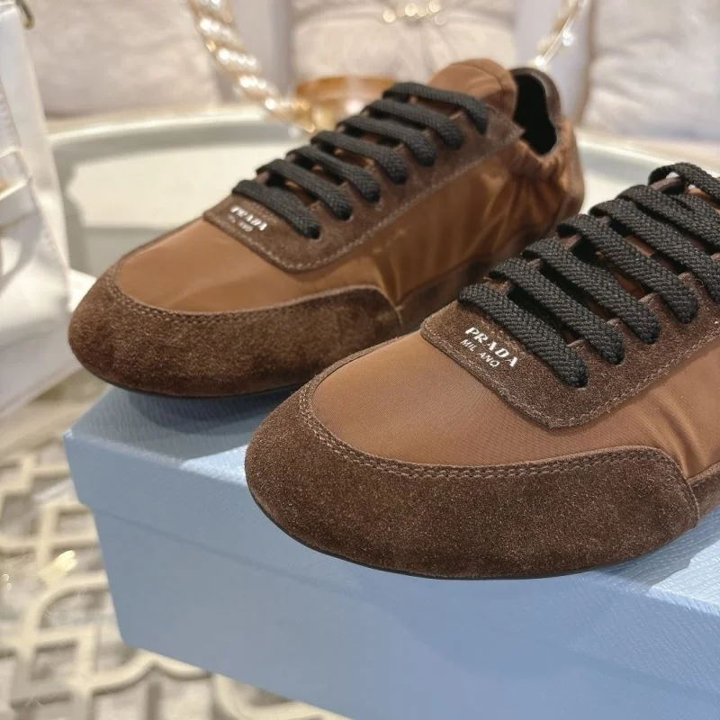 SoftTouch Prada Low Shoes 33807