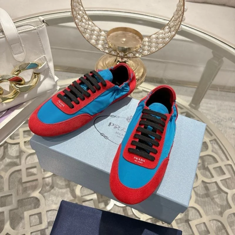 Stylish Prada Low Shoes 33822