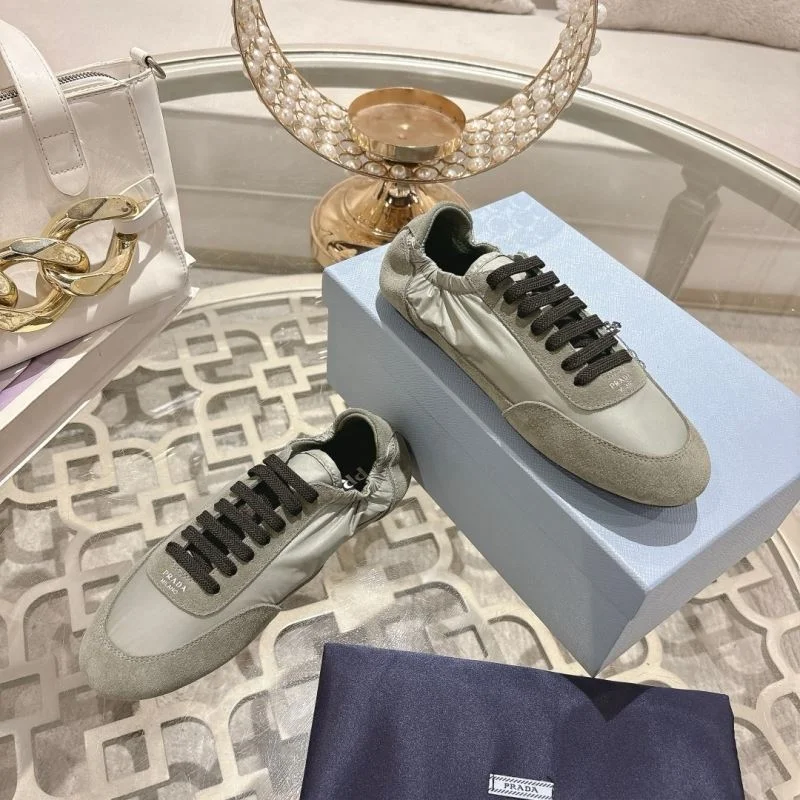 Colorful Prada Low Shoes 33804