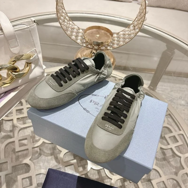 Colorful Prada Low Shoes 33804