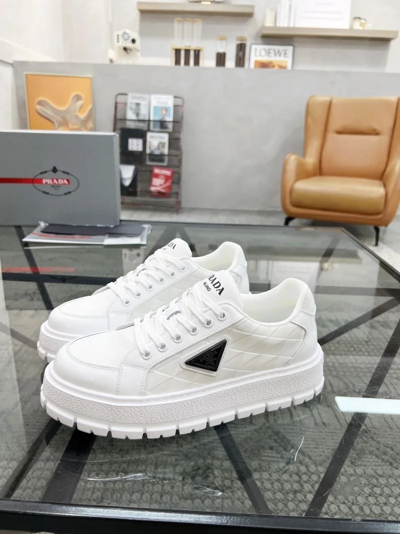 FlexibleFit Prada Low Shoes 33801