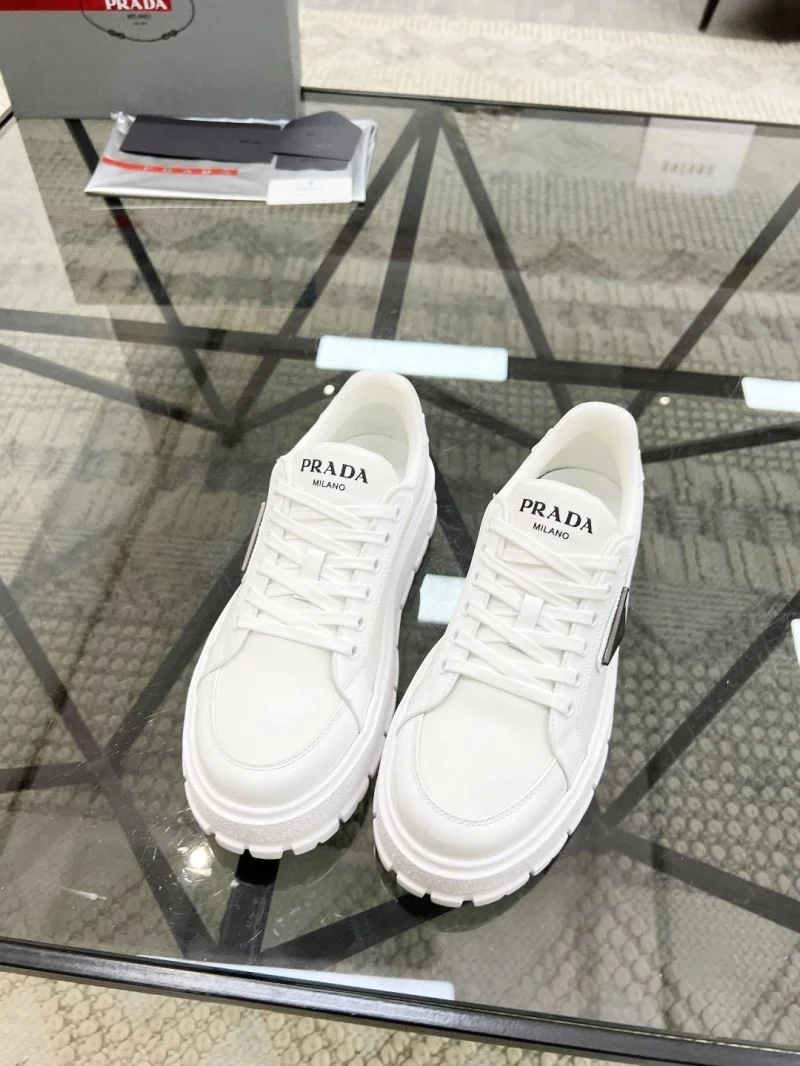 Prada Low Shoes Popular 33796