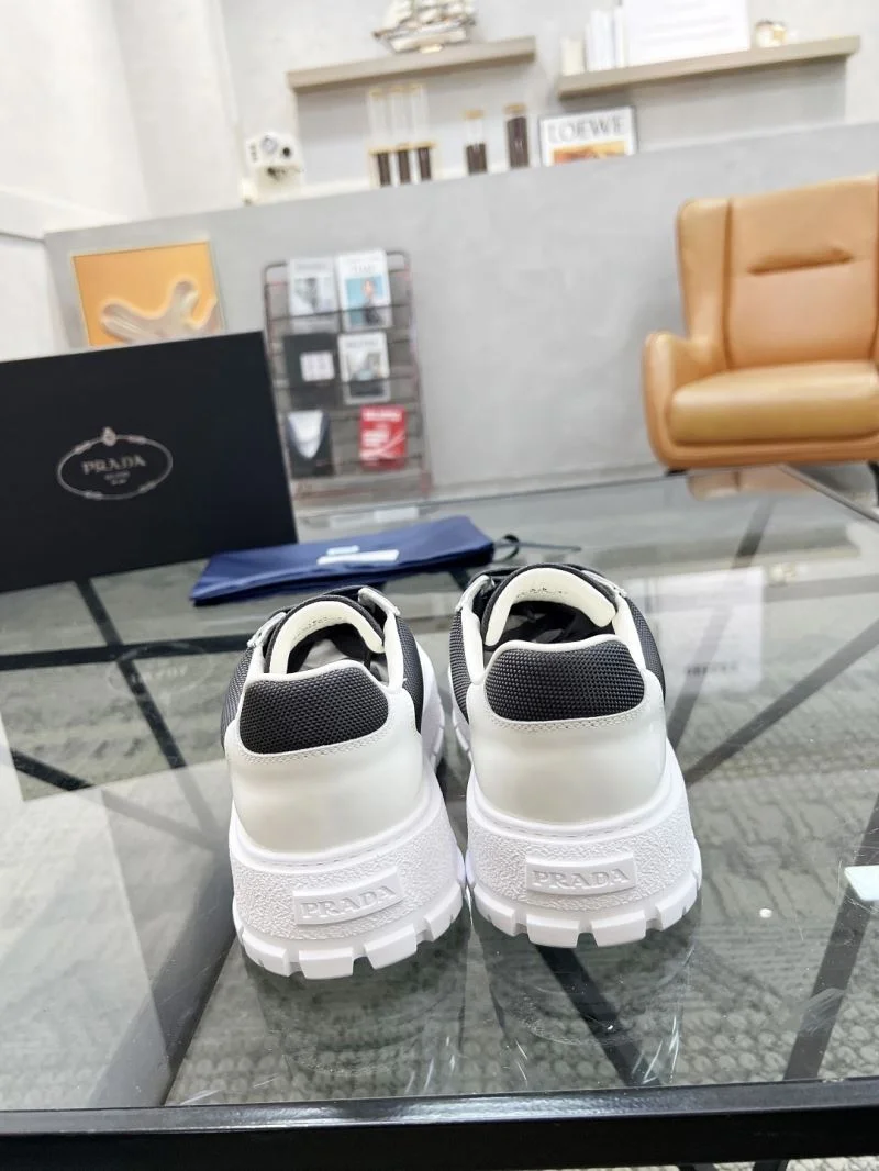 Prada Low Shoes NewStyle 33793