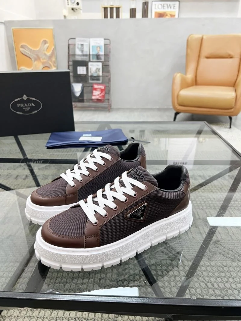 ZipUp Prada Low Shoes 33788