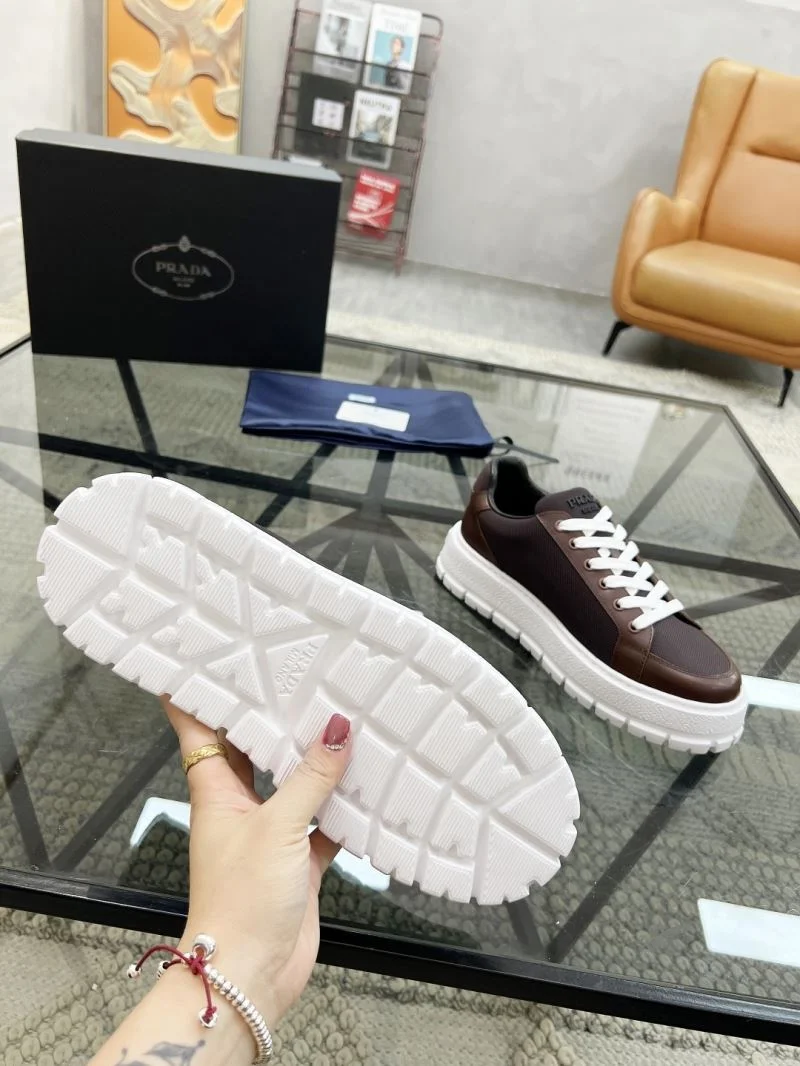 ZipUp Prada Low Shoes 33788