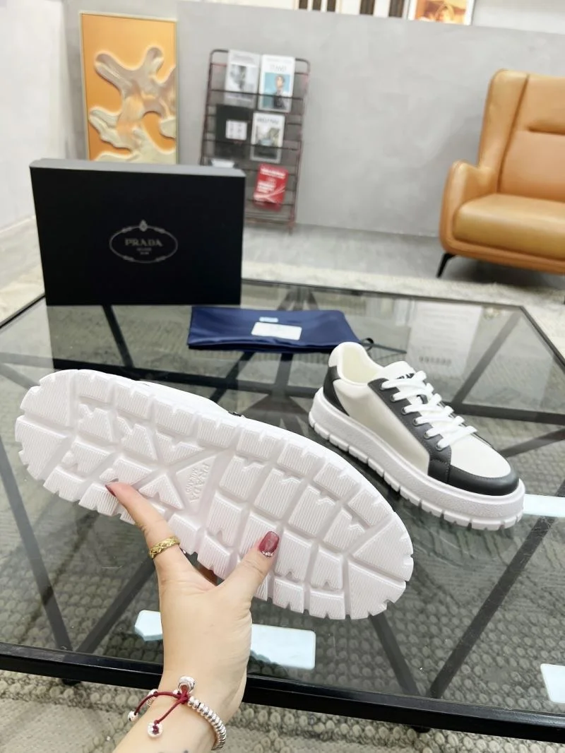 Packable Prada Low Shoes 33789