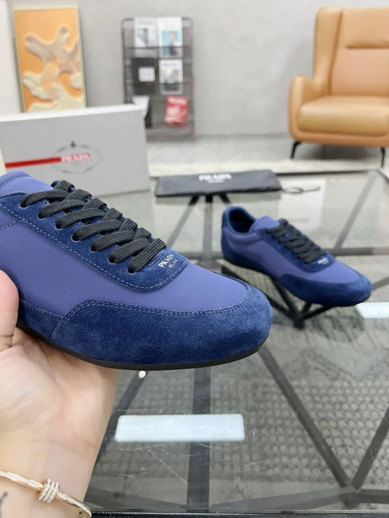 AllSeason Prada Low Shoes 33786