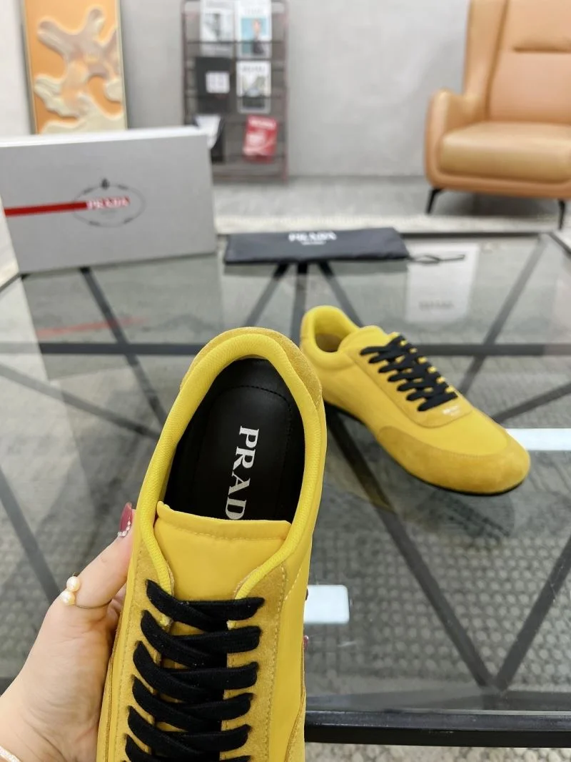Prada Low Shoes HighQuality 33784