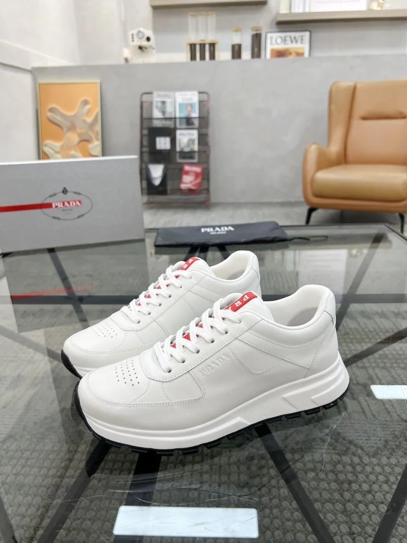 StreetReady Prada Low Shoes 33780