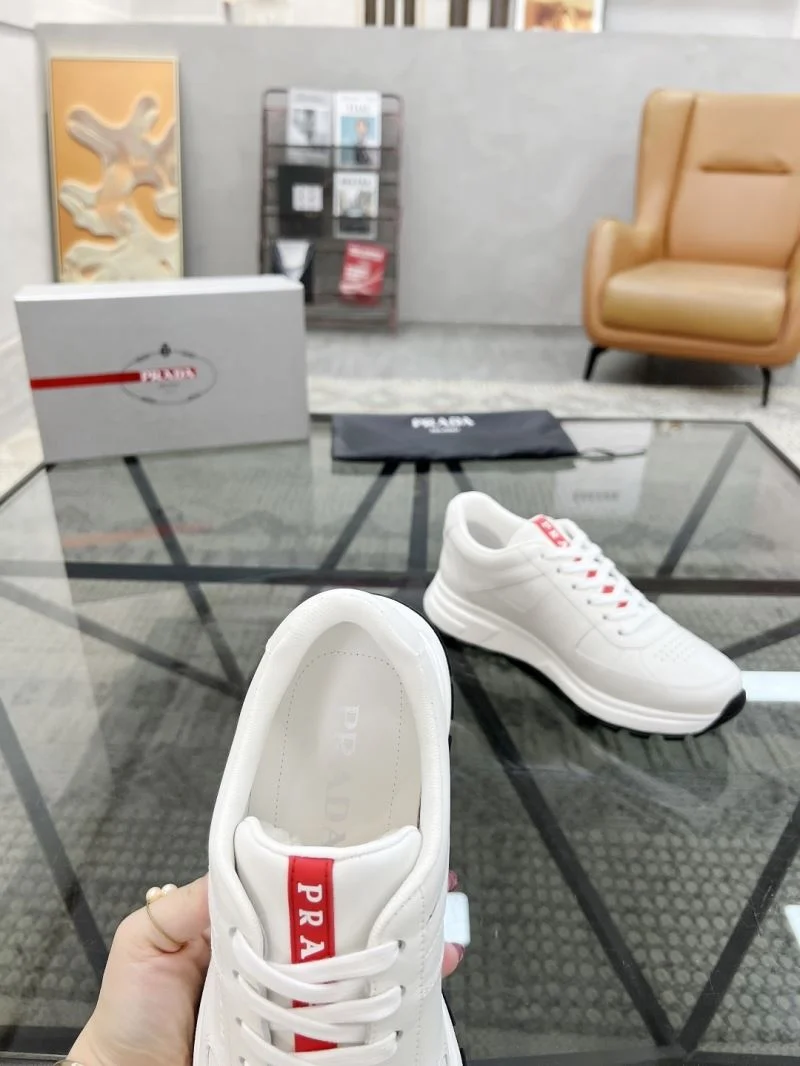 StreetReady Prada Low Shoes 33780
