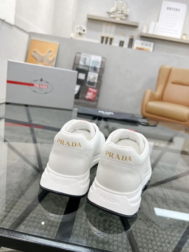 StreetReady Prada Low Shoes 33780