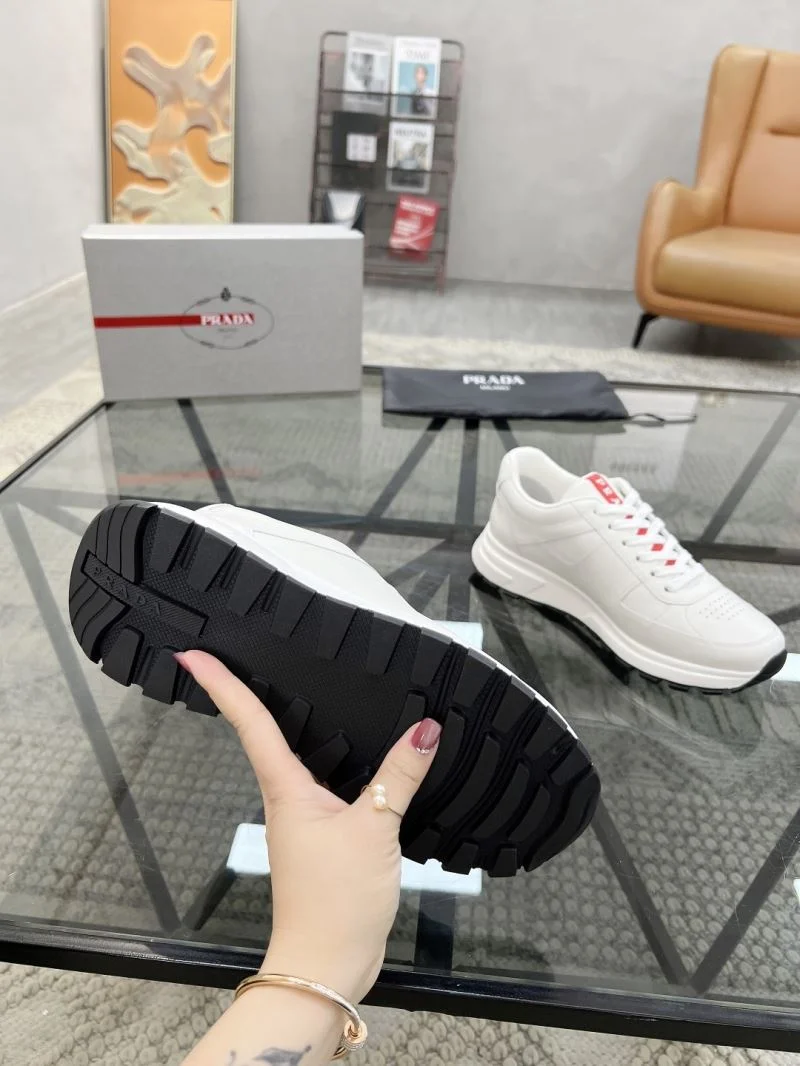 StreetReady Prada Low Shoes 33780