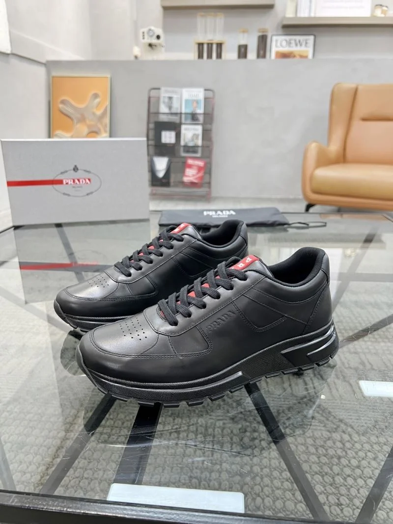 Prada Low Shoes Vibrant 33779