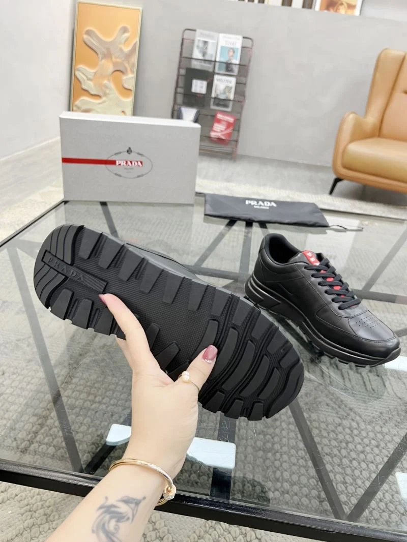 Prada Low Shoes Vibrant 33779
