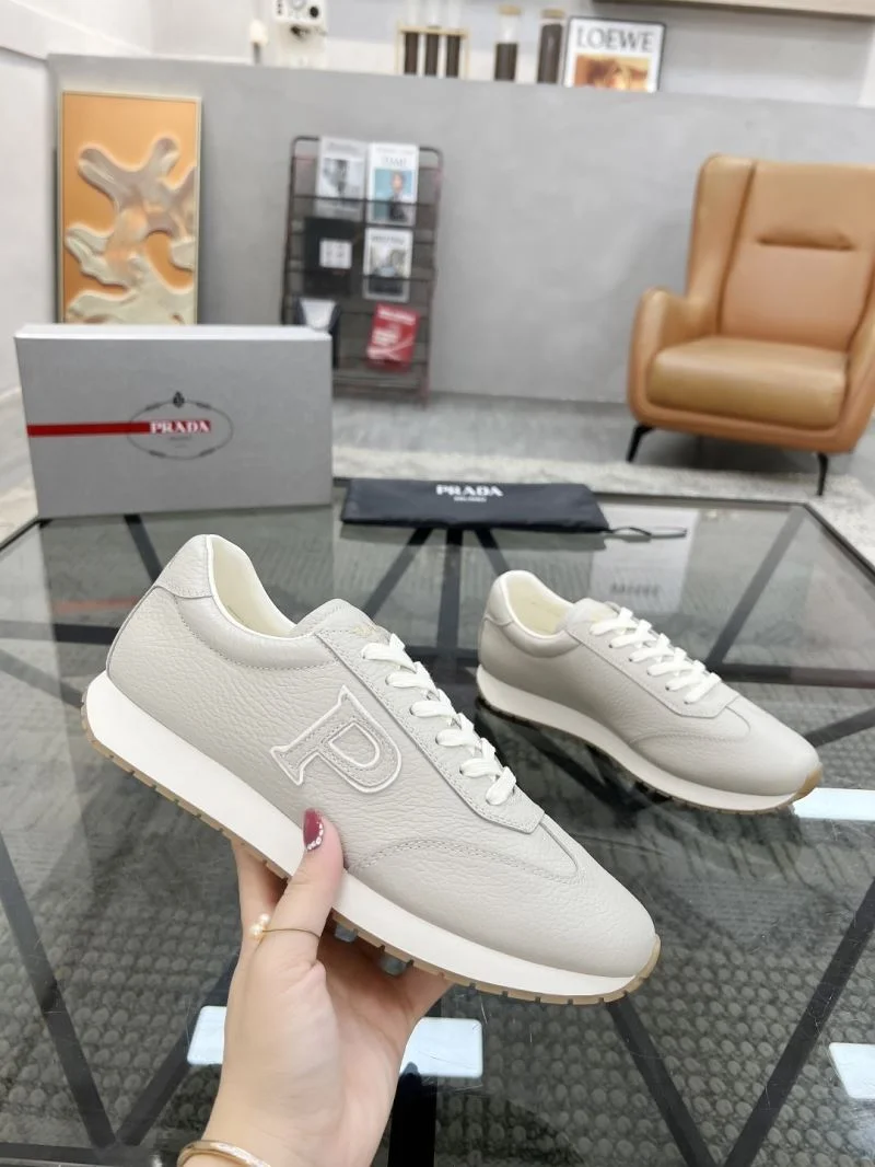Lightweight Prada Low Shoes 33771
