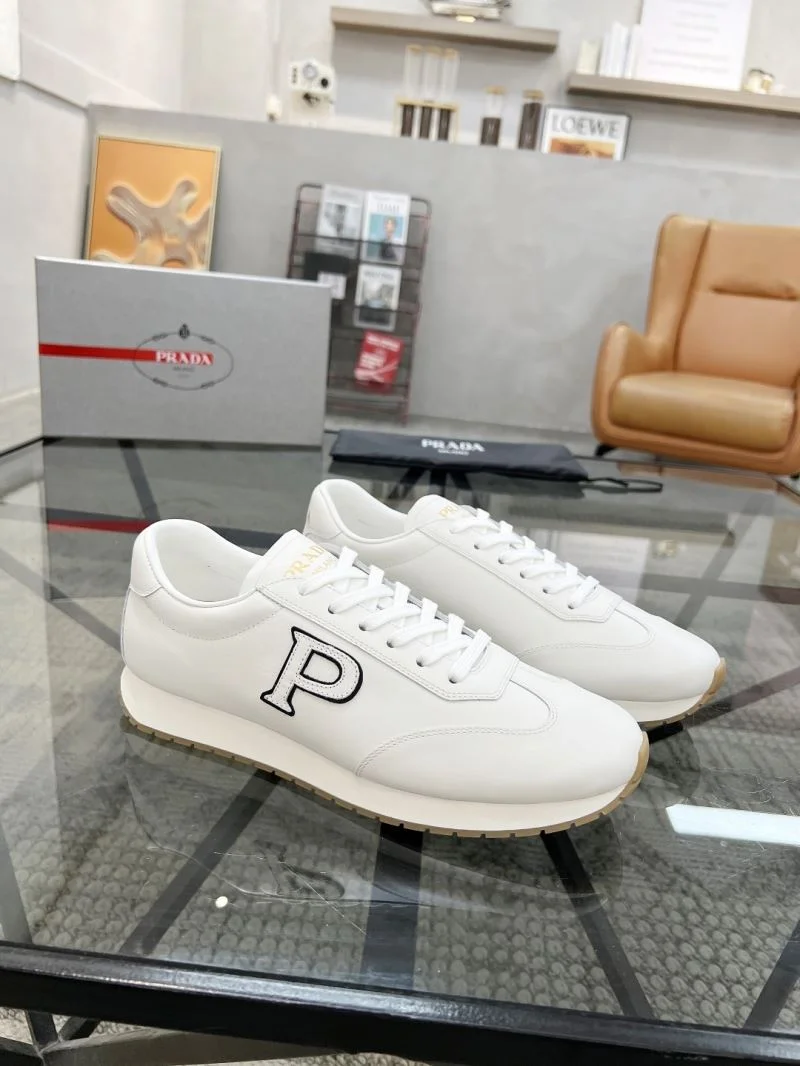 Prada Low Shoes WellDesigned 33773