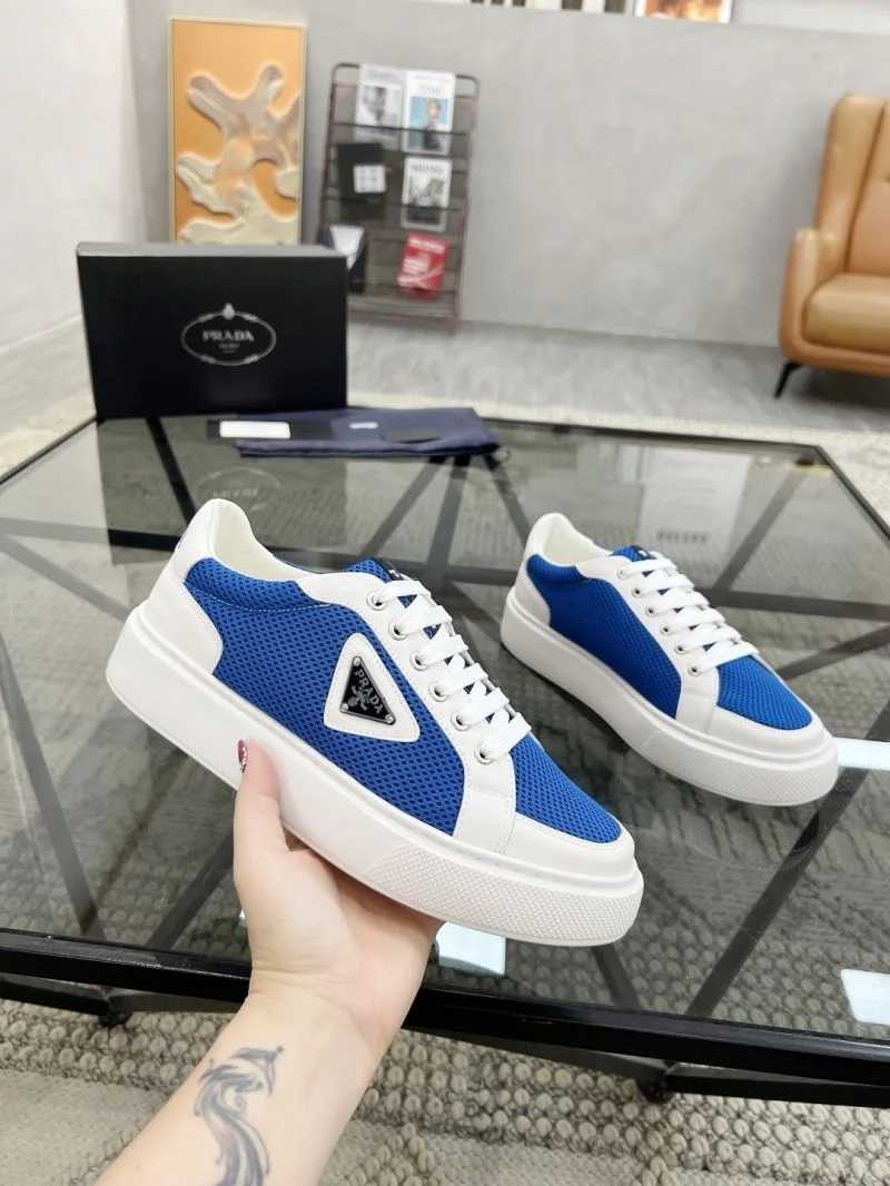 Prada Low Shoes Stretchable 33770