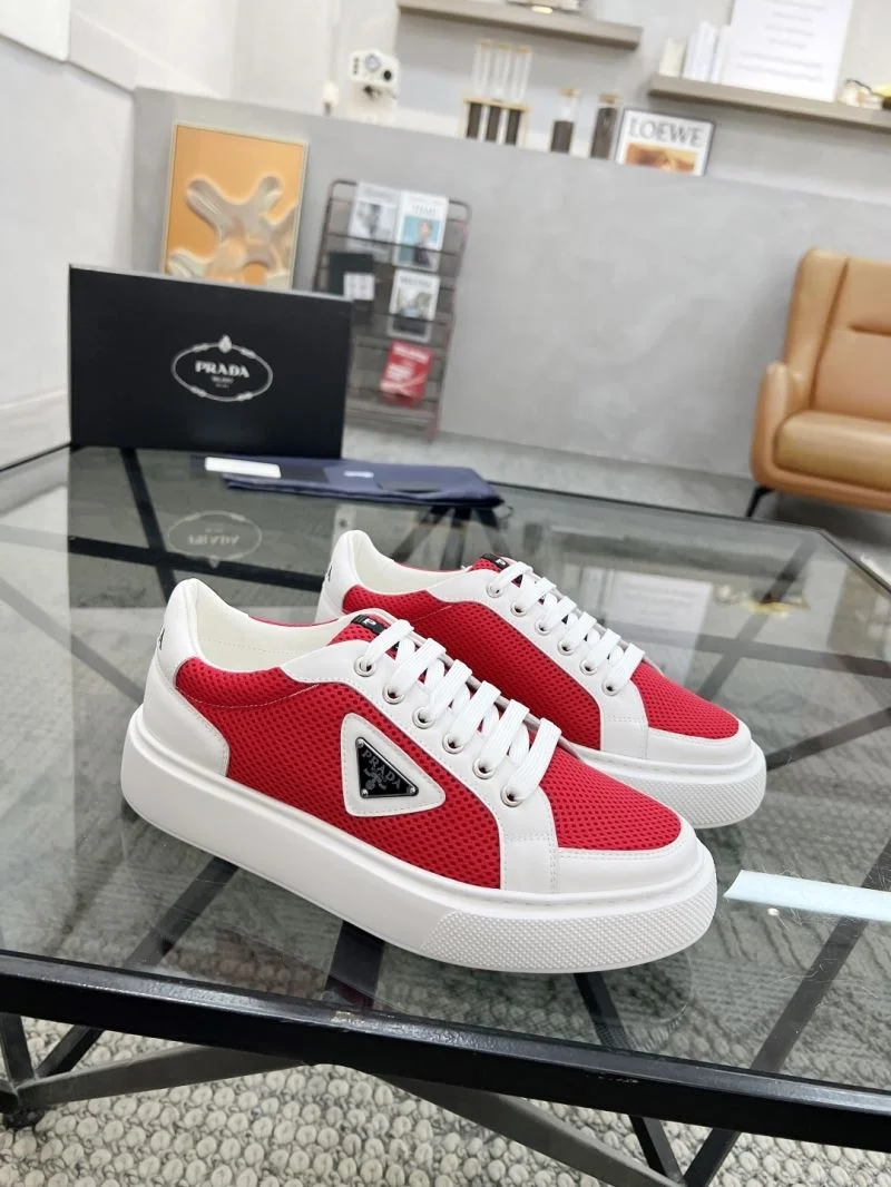 Prada Low Shoes ComfortFit 33761