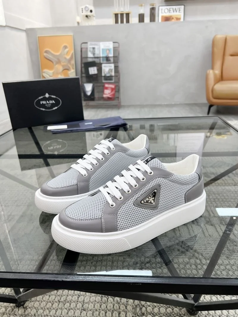 Cozy Prada Low Shoes 33758