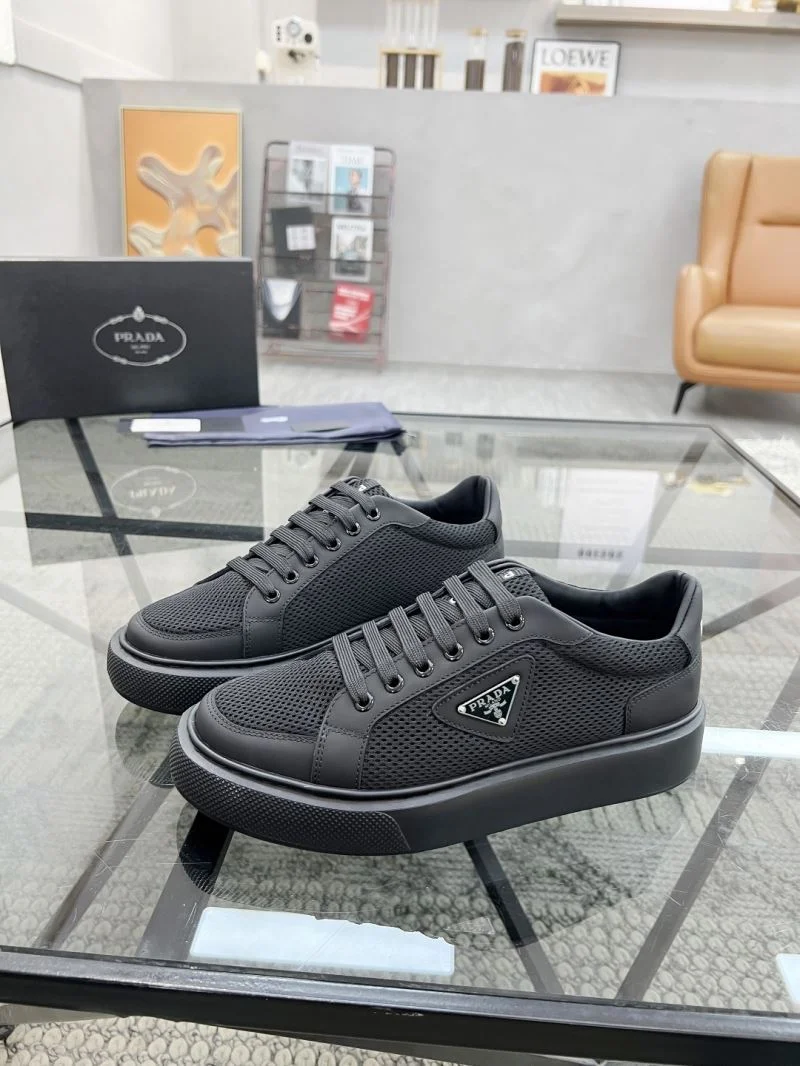 Prada Low Shoes Fashionable 33759