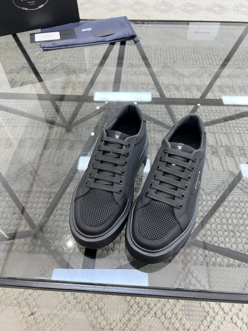 Prada Low Shoes Fashionable 33759