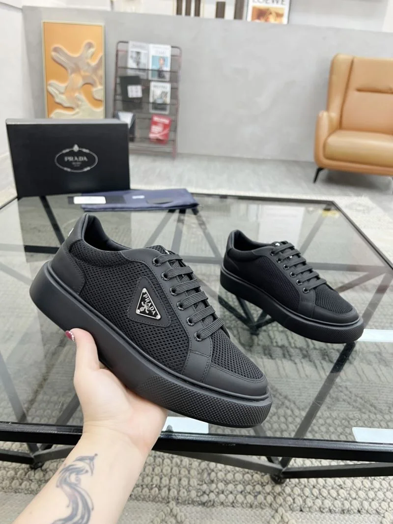 Prada Low Shoes Fashionable 33759