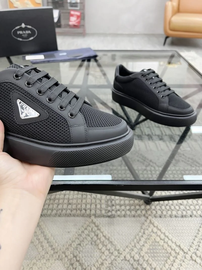 Prada Low Shoes Fashionable 33759
