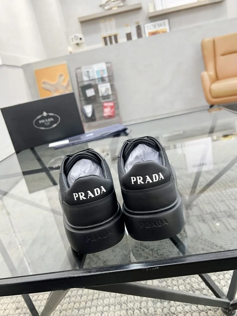 Prada Low Shoes Fashionable 33759