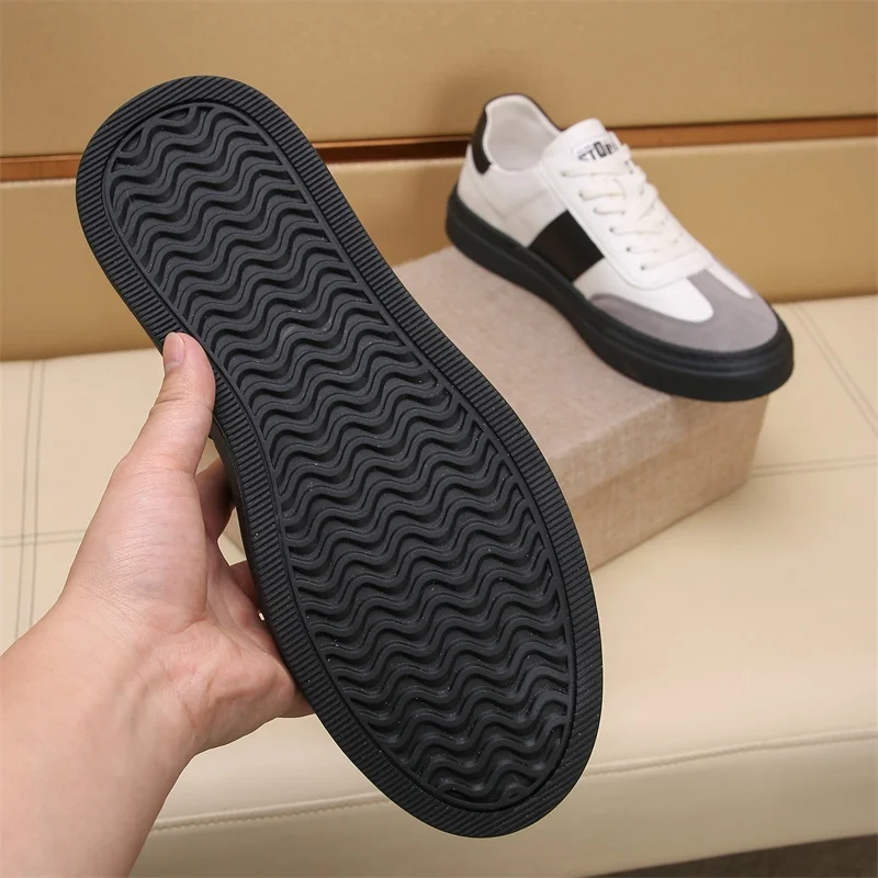 StreetReady Prada Low Shoes 33750