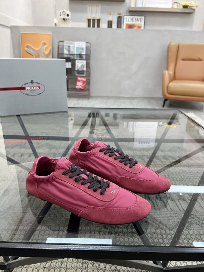 Youthful Prada Low Shoes 33752