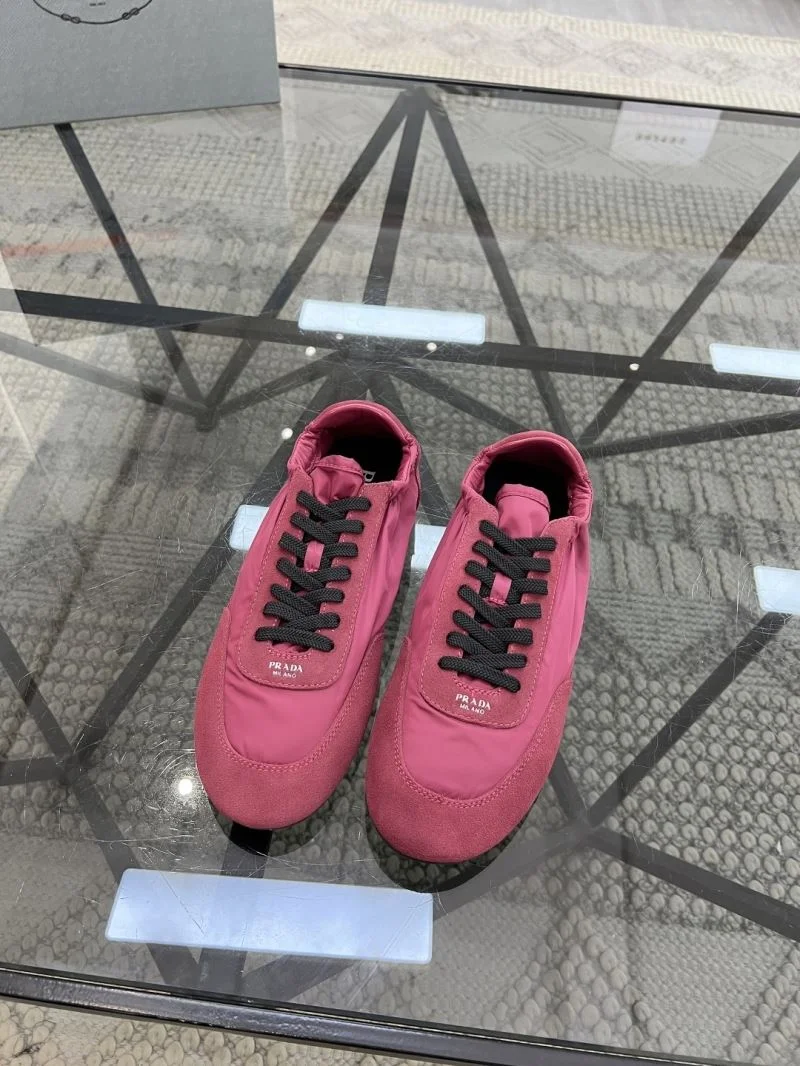 Youthful Prada Low Shoes 33752