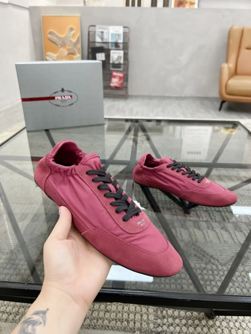 Youthful Prada Low Shoes 33752