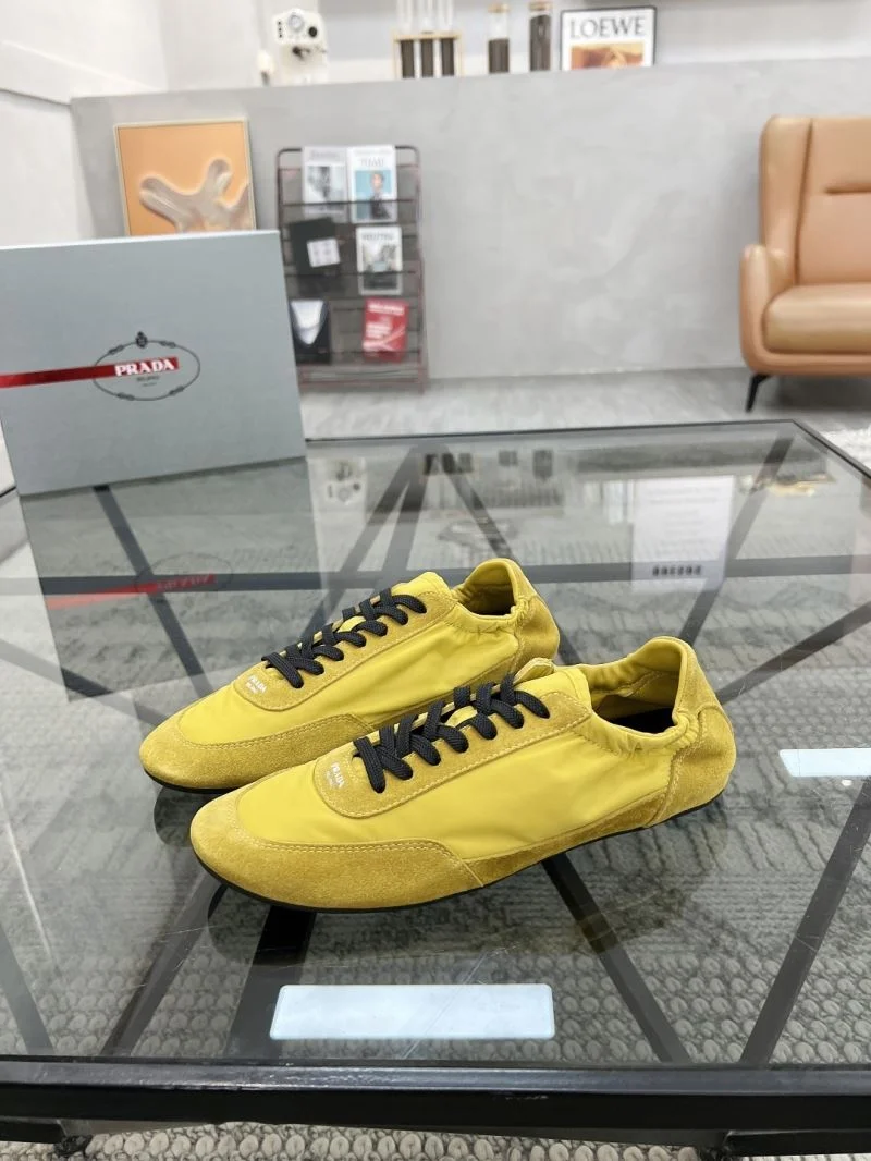 Prada Low Shoes Comfortable 33762