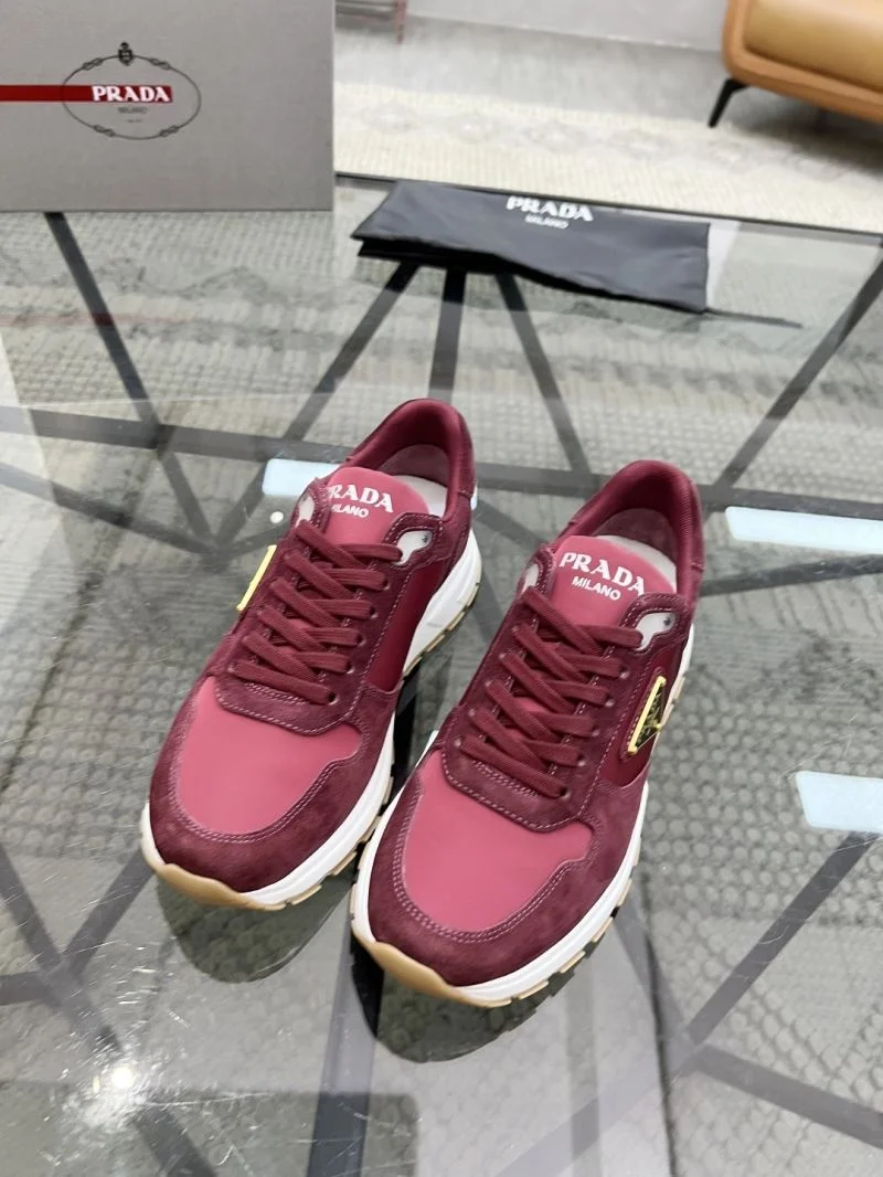 FashionForward Prada Low Shoes 33751