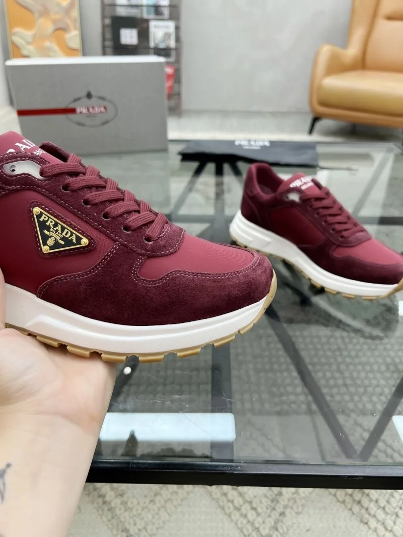 FashionForward Prada Low Shoes 33751