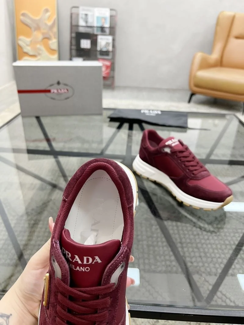 FashionForward Prada Low Shoes 33751