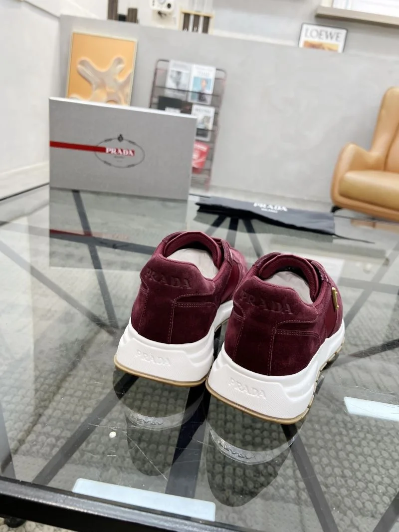 FashionForward Prada Low Shoes 33751
