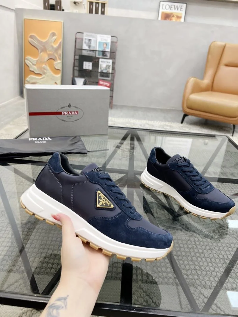 Prada Low Shoes Soft 33742