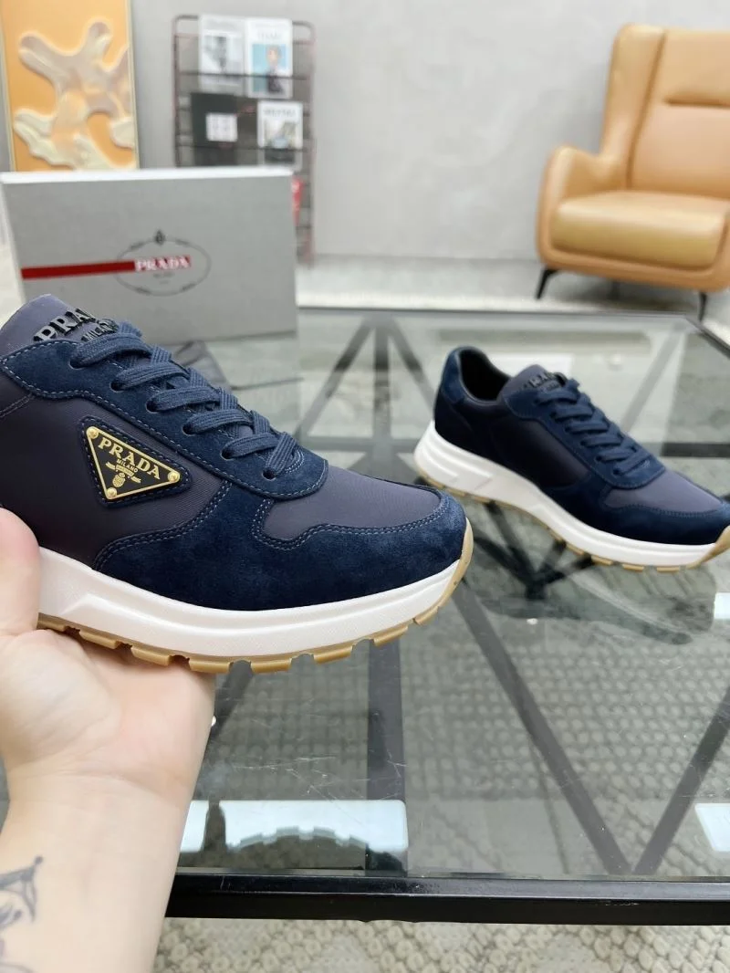 Prada Low Shoes Soft 33742
